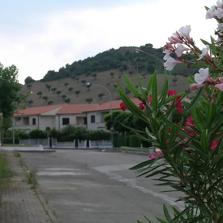 بيت للعطل Casa Costaverde مانداتوريسيو مارينا